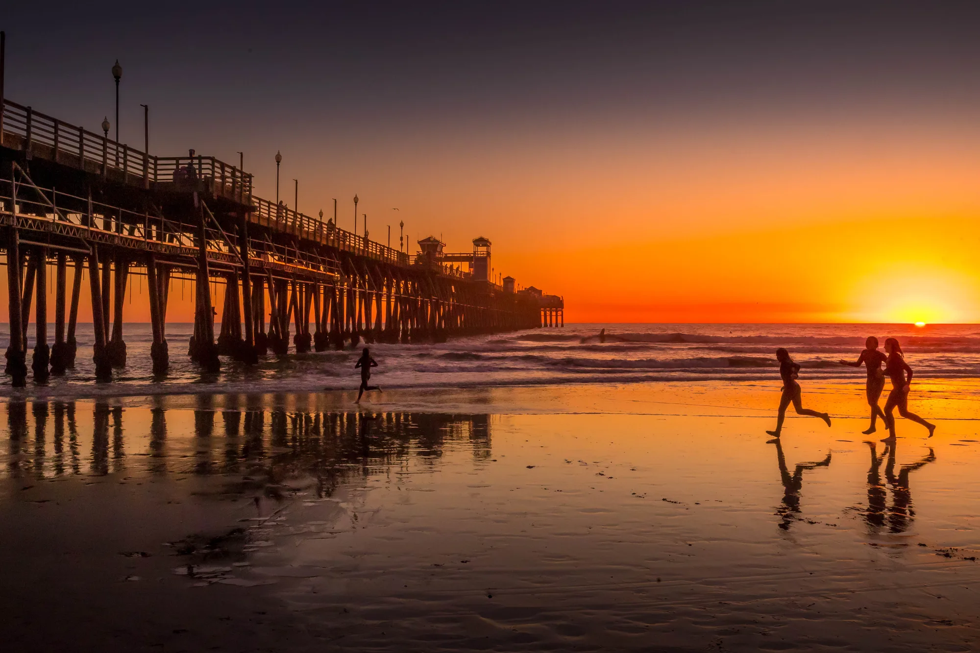 Sun-drenched coastal shoreline panorama
